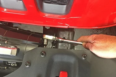 Jeep Wrangler JL WARN JL Rubicon Winch Mount Plate and Zeon 10-S Install Bumper-nuts