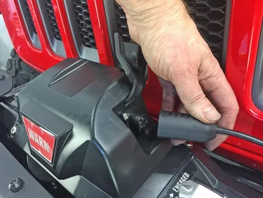 Jeep Wrangler JL WARN JL Rubicon Winch Mount Plate and Zeon 10-S Install Plug-in-winch