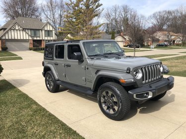 Jeep Wrangler JL STING GRAY Wrangler JL Club 12CAD4BB-A2B1-4900-86BE-6AB5B8E34746