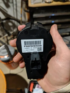 Jeep Wrangler JL Jeep replacement headlight switch IMG_20180502_203336