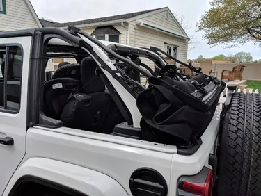 Jeep Wrangler JL Folding down soft top flat? IMG_20180505_150825