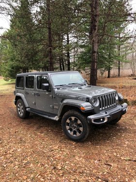 Jeep Wrangler JL STING GRAY Wrangler JL Club B861C241-EE1F-4020-A9E5-25FA95D719AE