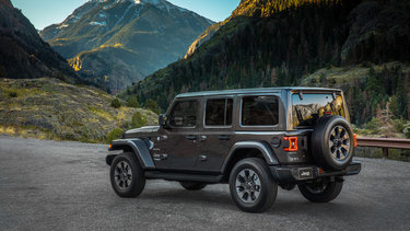 Jeep Wrangler JL Official: 2018 Jeep Wrangler JL Specs, Info, Wallpapers... jp018-048wrdtckt9t8to0hgu88u0abpvmd98-2