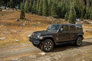 Jeep Wrangler JL Official: 2018 Jeep Wrangler JL Specs, Info, Wallpapers... jp018-066wruk0krdsj2qmkj4pgg8nlludi7h-1
