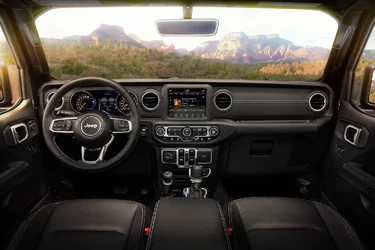 Jeep Wrangler JL Official: 2018 Jeep Wrangler JL Specs, Info, Wallpapers... jp018-241wrn3oiueoimlu6tefjfduc13u2t6-1