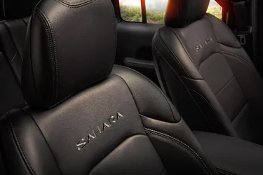 Jeep Wrangler JL Official: 2018 Jeep Wrangler JL Specs, Info, Wallpapers... jp018-246wrhu83snhl755pgmevma8m21f7gs-1