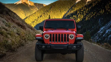 Jeep Wrangler JL Official: 2018 Jeep Wrangler JL Specs, Info, Wallpapers... 2018-jeep-wrangler-rubicon-09-1