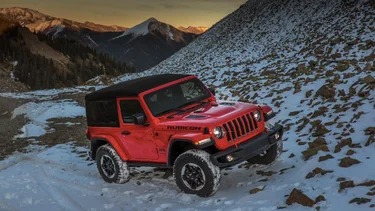 Jeep Wrangler JL Official: 2018 Jeep Wrangler JL Specs, Info, Wallpapers... 2018-jeep-wrangler-rubicon-25-1