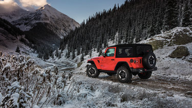 Jeep Wrangler JL Official: 2018 Jeep Wrangler JL Specs, Info, Wallpapers... 2018-jeep-wrangler-rubicon-29-1