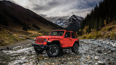 Jeep Wrangler JL Official: 2018 Jeep Wrangler JL Specs, Info, Wallpapers... 2018-jeep-wrangler-rubicon-34-1