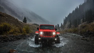 Jeep Wrangler JL Official: 2018 Jeep Wrangler JL Specs, Info, Wallpapers... 2018-jeep-wrangler-rubicon-39-1
