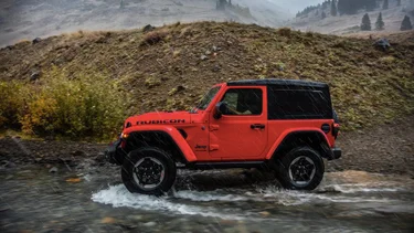 Jeep Wrangler JL Official: 2018 Jeep Wrangler JL Specs, Info, Wallpapers... 2018-jeep-wrangler-rubicon-42-1