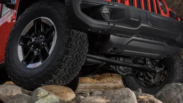 Jeep Wrangler JL Official: 2018 Jeep Wrangler JL Specs, Info, Wallpapers... 2018-jeep-wrangler-rubicon-59-1