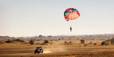 Jeep Wrangler JL Jeep humor waiting room ( ** NO POLITICS ** ) Parasailing_with_J