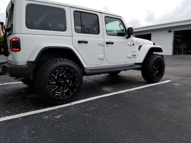 Jeep Wrangler JL Project: Mall Crawler 20180525_080057 (2)