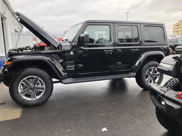 Jeep Wrangler JL Confirmed JL Dealership Arrivals 5A21C165-9CEF-4FB4-B30E-874C135B005C