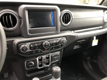 Jeep Wrangler JL Confirmed JL Dealership Arrivals 29084FFC-7CE2-4407-BCEB-7BB02C087647