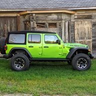 mojitojeepcouple